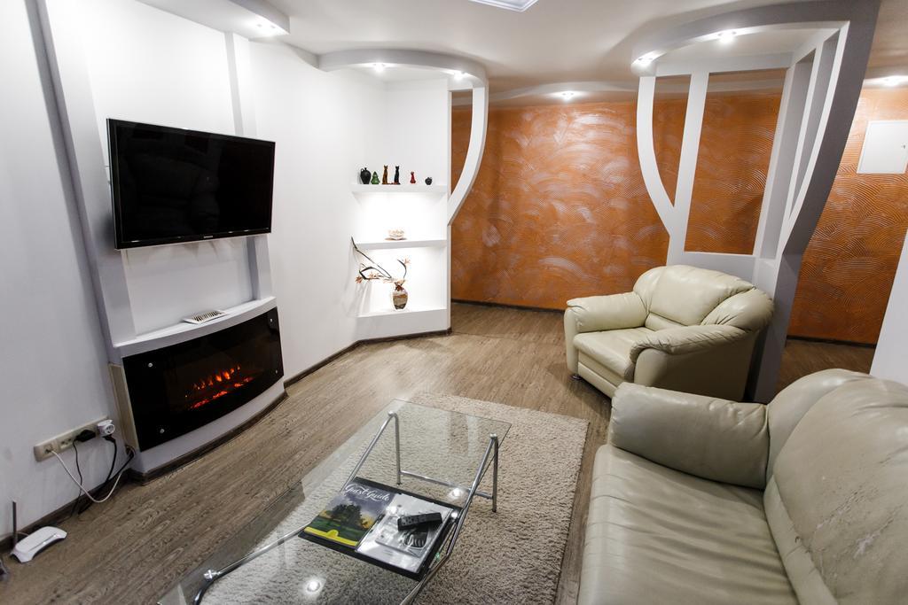 Apartment "A&V-Surganova" ミンスク エクステリア 写真
